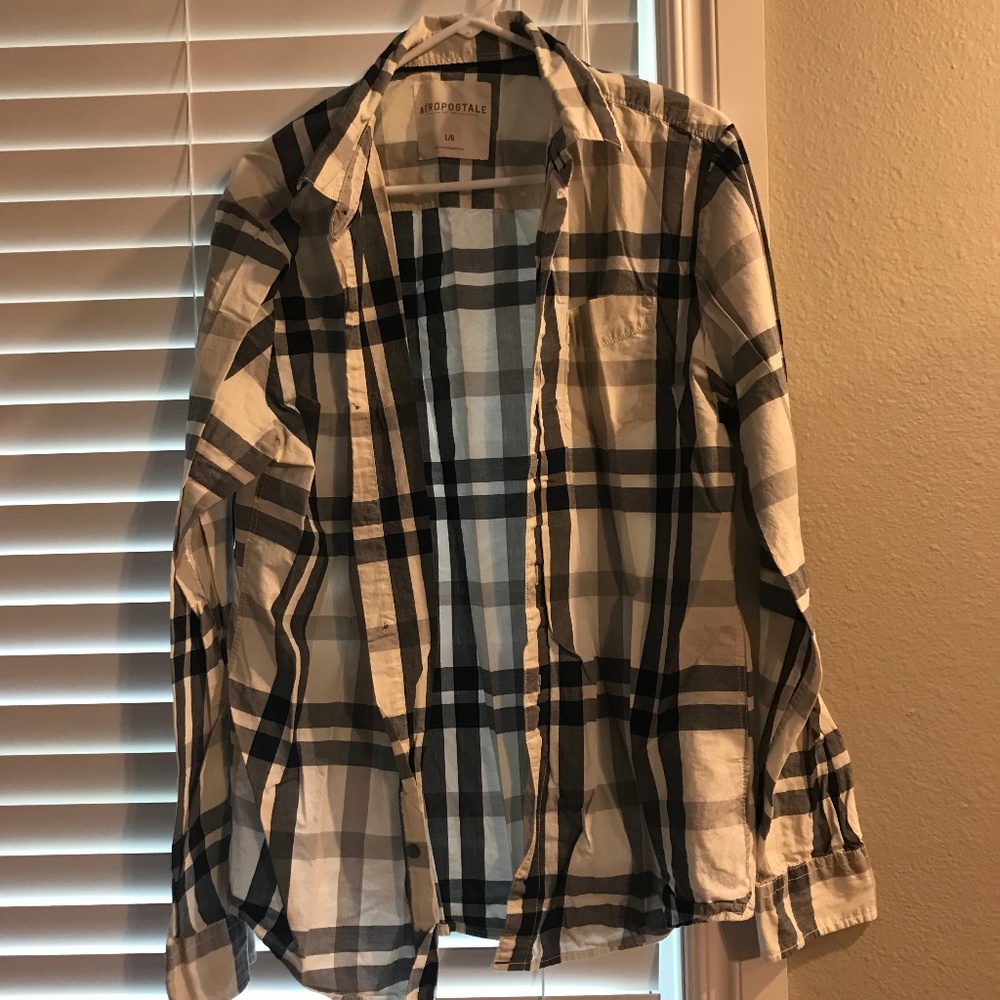 Aeropostale Long Sleeve Button Down